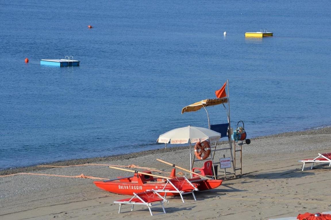 Apartament Savona Magnifico Sole Mare 150 M Wifi Climatcontrol Zewnętrze zdjęcie